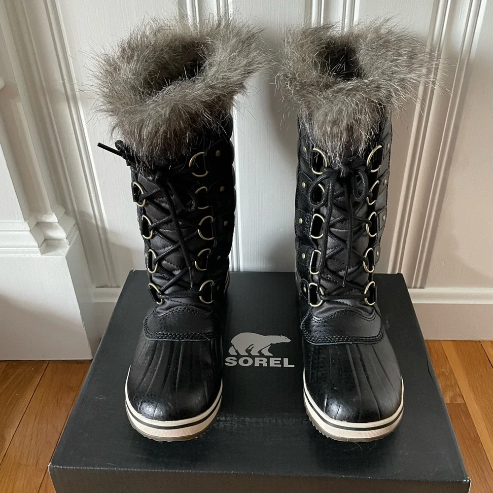 Sorel Tofino II waterproof insulated boots. - Picture 5 of 6